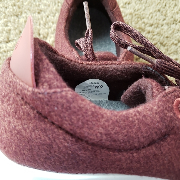 Allbirds Wool Runners Hazy Burgundy W Sz 9 - Picture 2 of 10